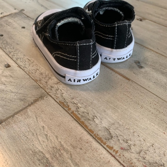 Airwalk toddlers sneakers - Picture 4 of 5